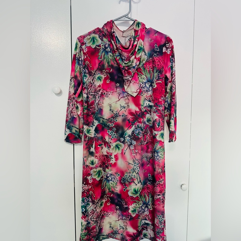 Floral Multicolor Dress / Abaya / Kaftan